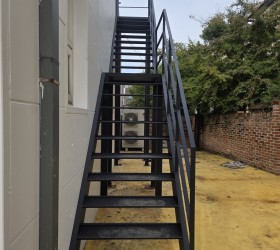 일산 운정 코이네 양식 전문점 철제 계단, 난간 시공