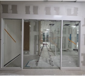 과천 지식산업센터 양개자동문 시공
