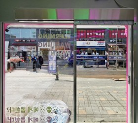 마곡 인형뽑기방 자동문 시공